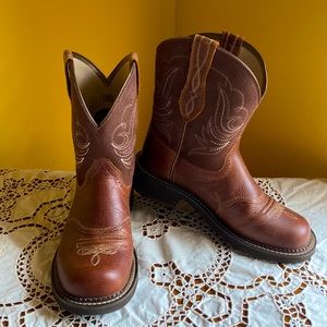 Ariat Fat Baby Heritage Dapper brown leather western cowgirl/cowboy boots
